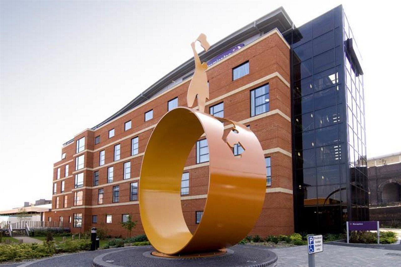Premier Inn Wolverhampton City Centre Ngoại thất bức ảnh