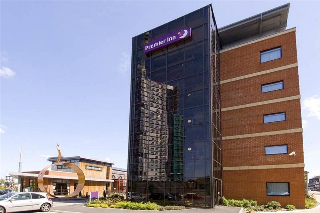 Premier Inn Wolverhampton City Centre Ngoại thất bức ảnh