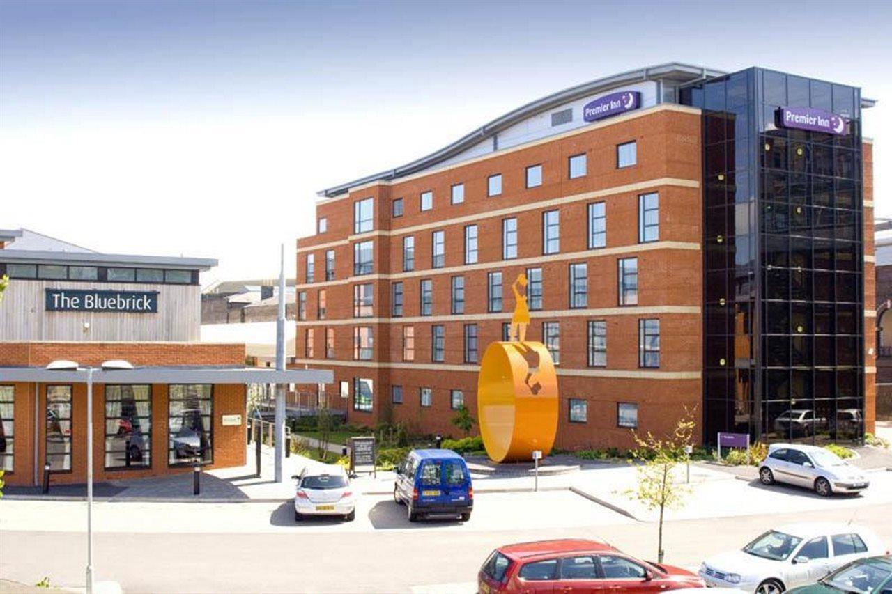 Premier Inn Wolverhampton City Centre Ngoại thất bức ảnh