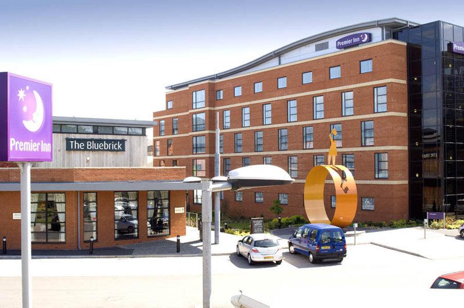Premier Inn Wolverhampton City Centre Ngoại thất bức ảnh